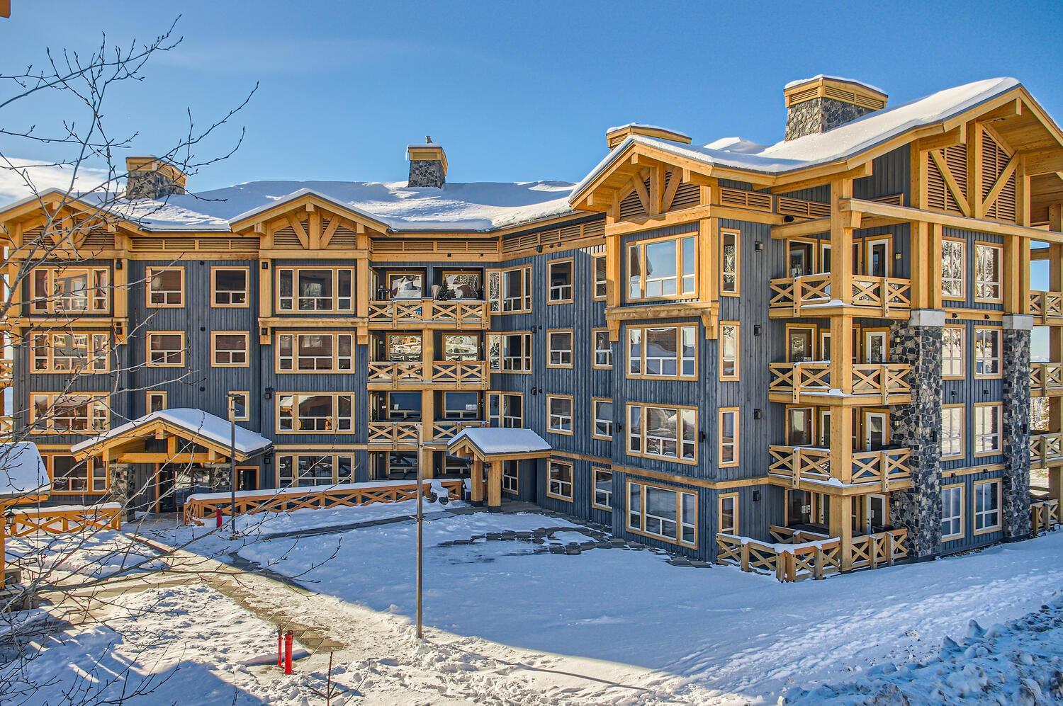 Stonegate Resort Unit B108 Big White Ski Resort Exterior photo